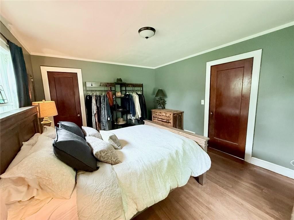 Photo 9 of 21 - 6436 Overton Street