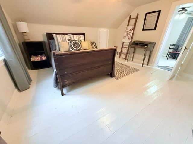 Photo 10 of 21 - 6436 Overton Street