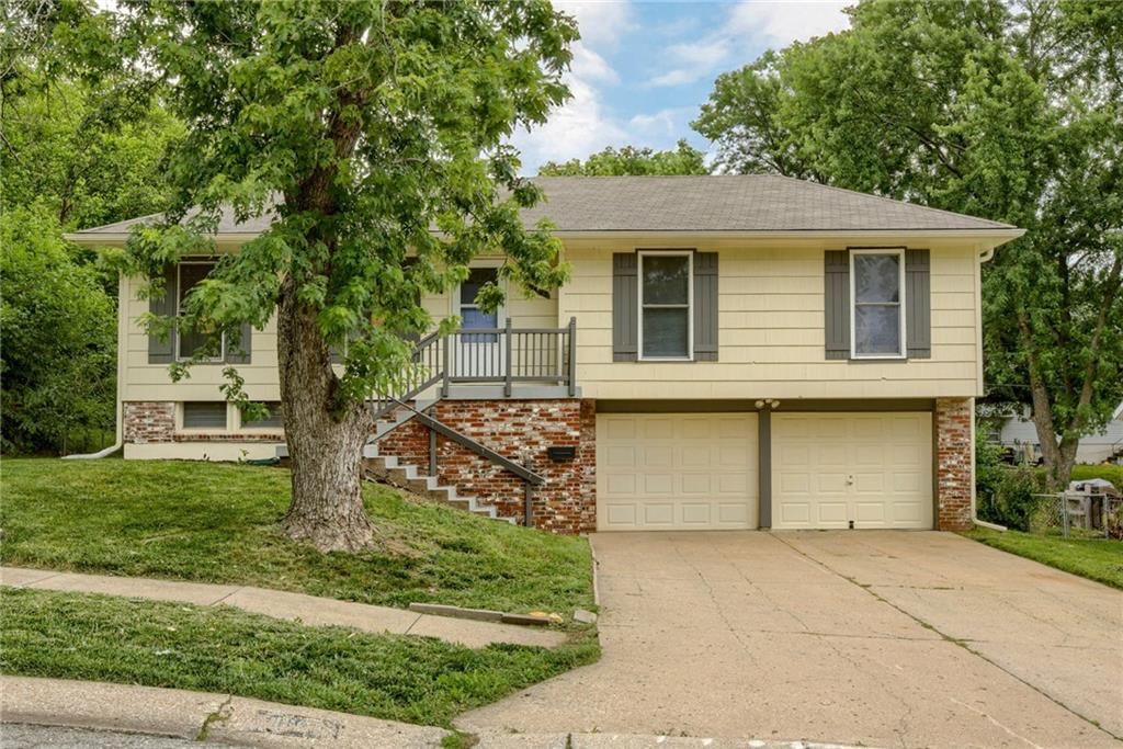 11607 Delmar Drive — photo 1
