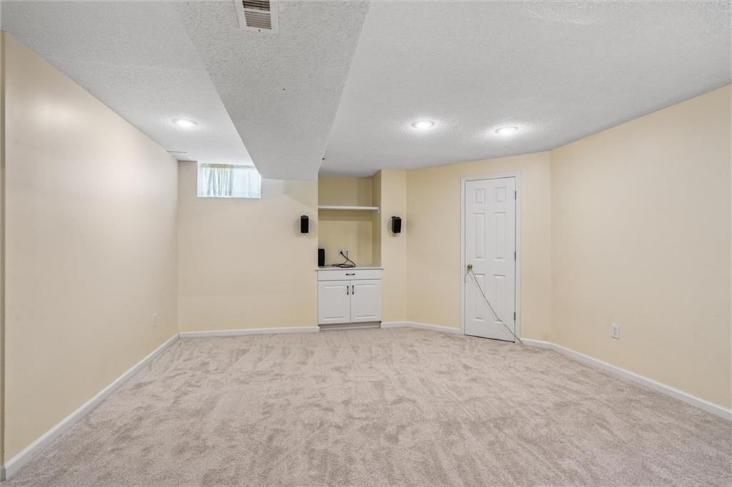 13701 W 149 Street — photo 22