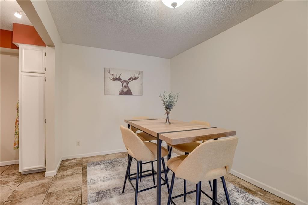 3606 Gillham Road — photo 7