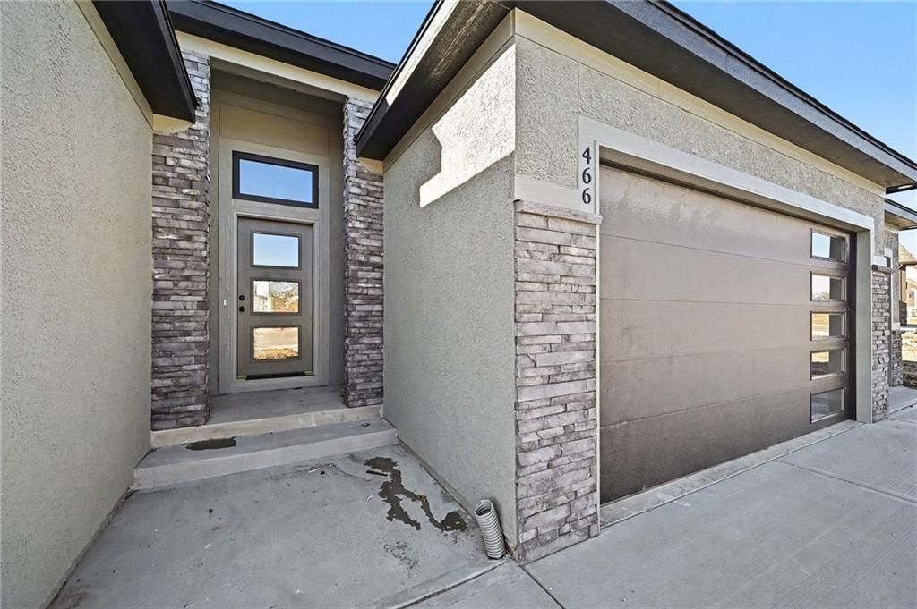 466 Green Drive — photo 5