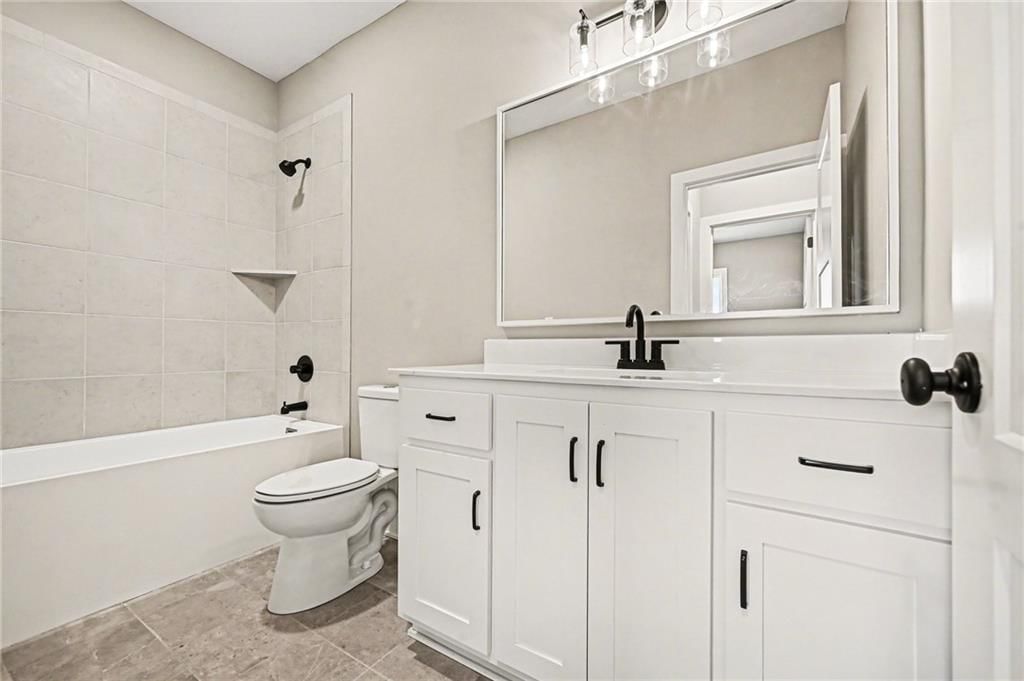 466 Green Drive — photo 19
