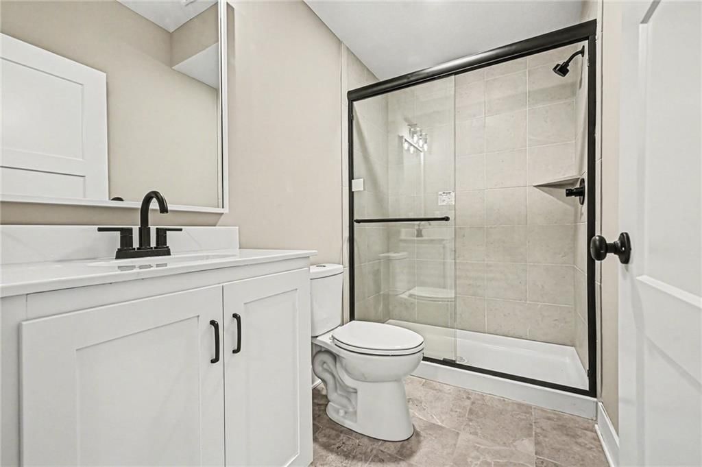 466 Green Drive — photo 24