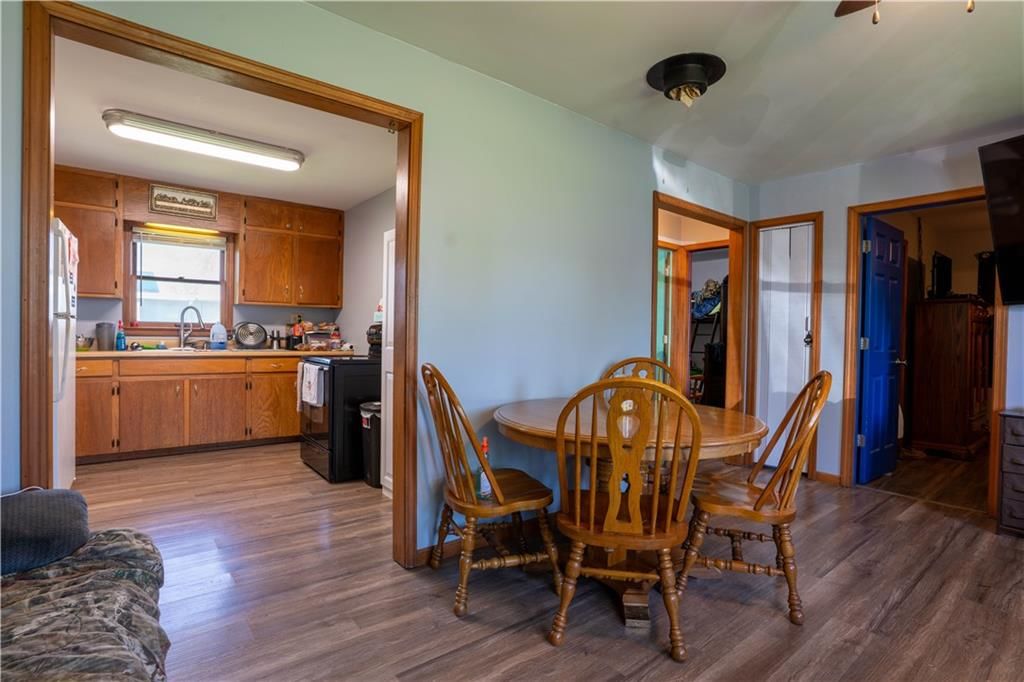 402 W Innes Street — photo 5