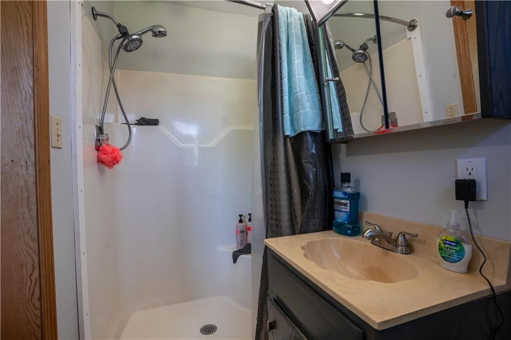 402 W Innes Street — photo 20