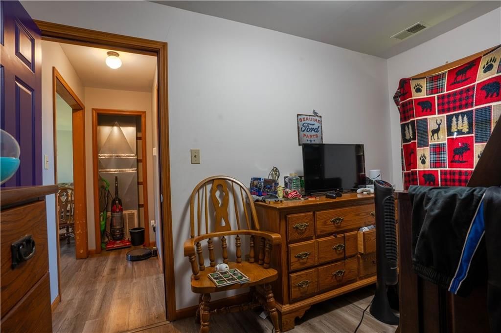 402 W Innes Street — photo 25