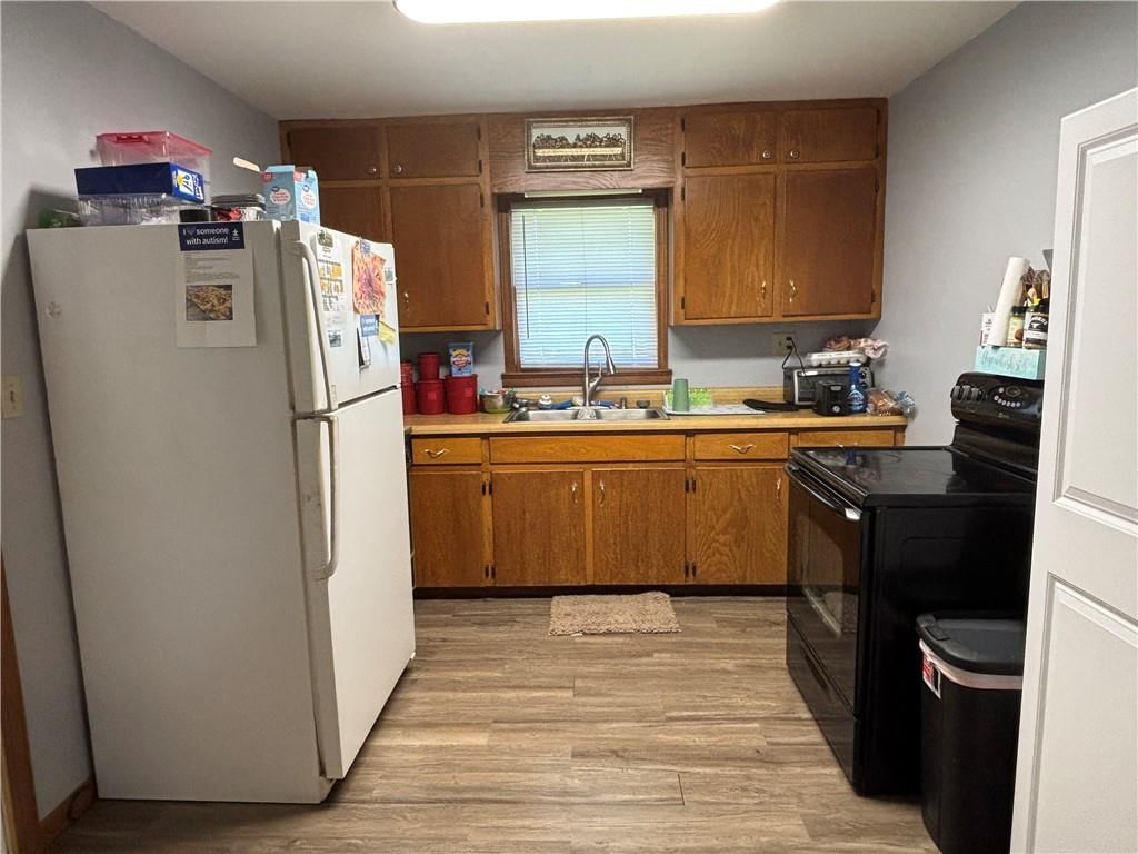 402 W Innes Street — photo 38