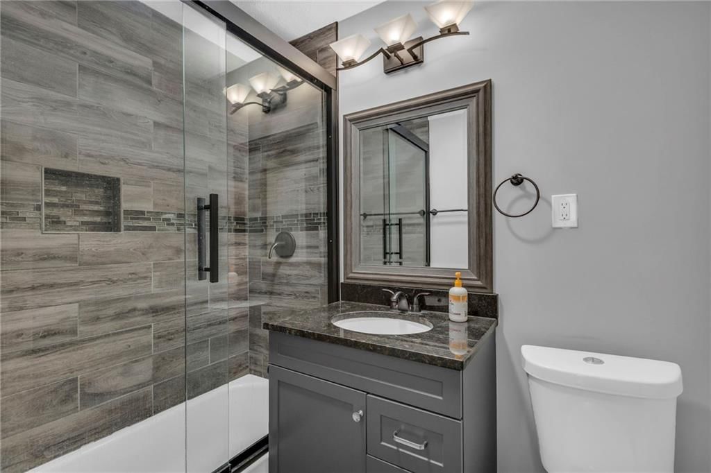 5800 FAIRLANE Drive — photo 23
