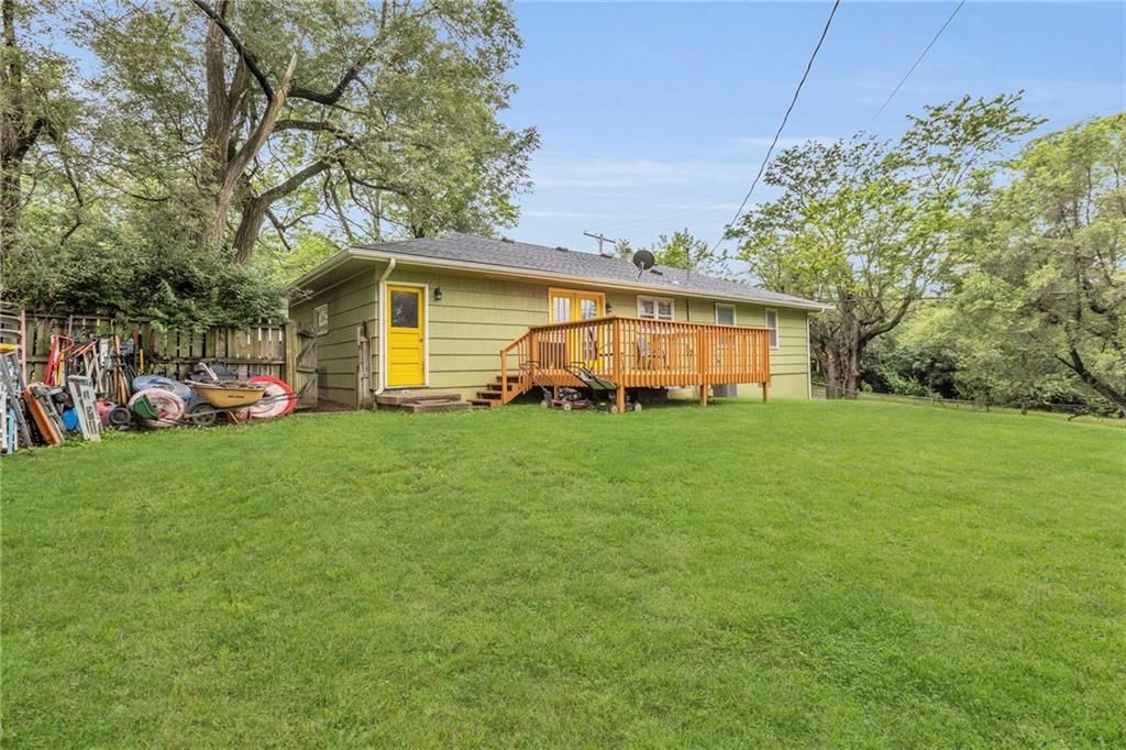 5800 FAIRLANE Drive — photo 39