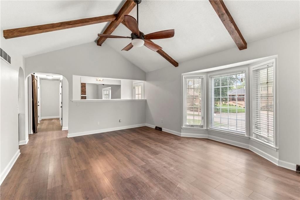 1304 SE Alice Court — photo 3