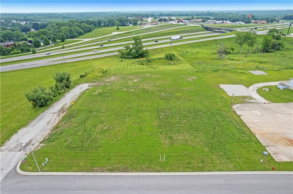 600 Schug Avenue — photo 2
