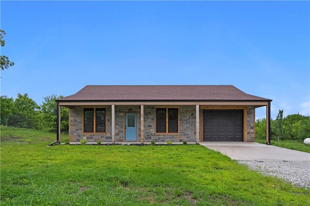 26696 235th Street, McLouth, KS