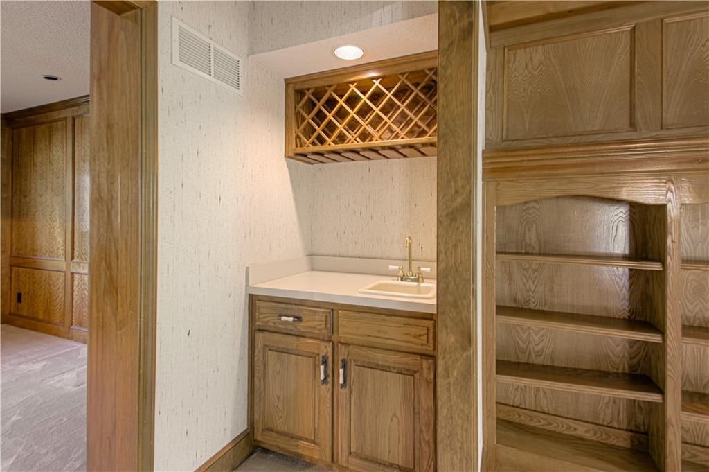 1309 SW Hidden Creek Court — photo 8