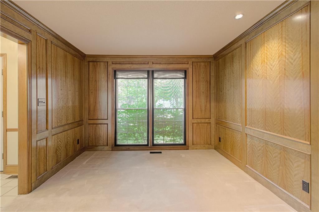 1309 SW Hidden Creek Court — photo 9