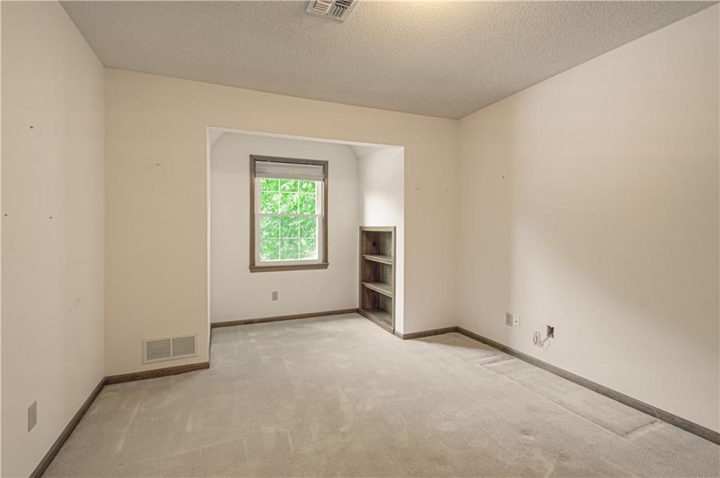 1309 SW Hidden Creek Court — photo 31