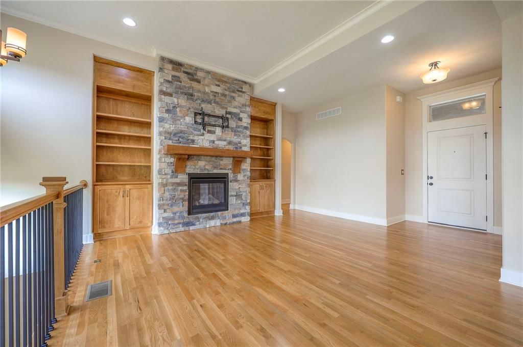 1225 Buckingham Court — photo 6