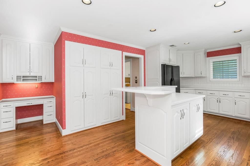 6611 Rainbow Avenue — photo 9