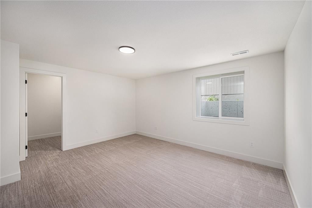 12445 Empress Street — photo 22