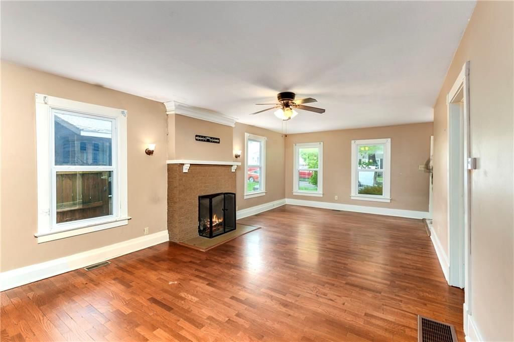 320 Vine Street — photo 5
