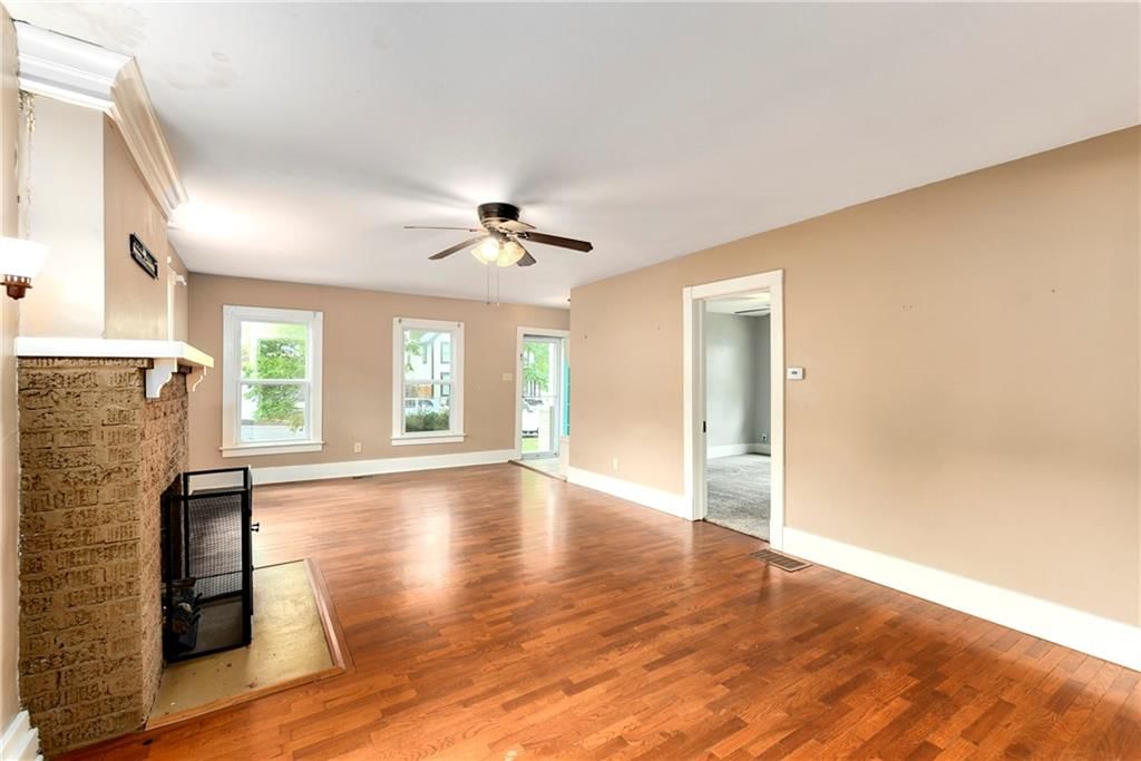 320 Vine Street — photo 6
