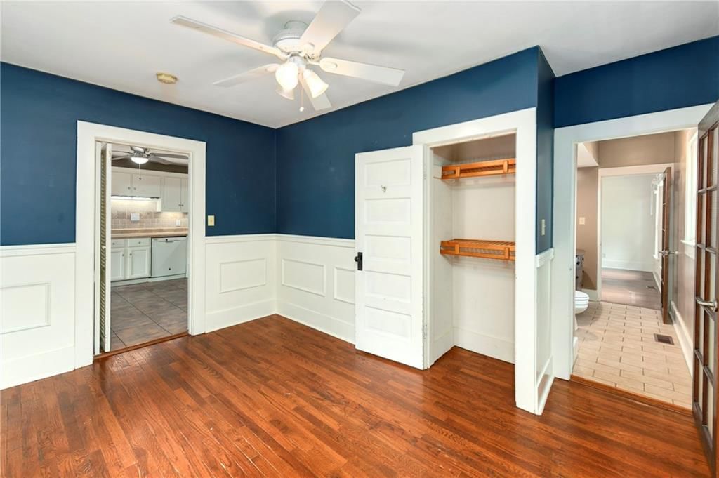 320 Vine Street — photo 15