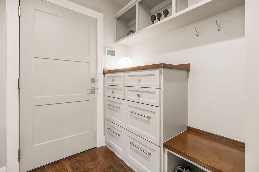 9400 Lee Boulevard — photo 19