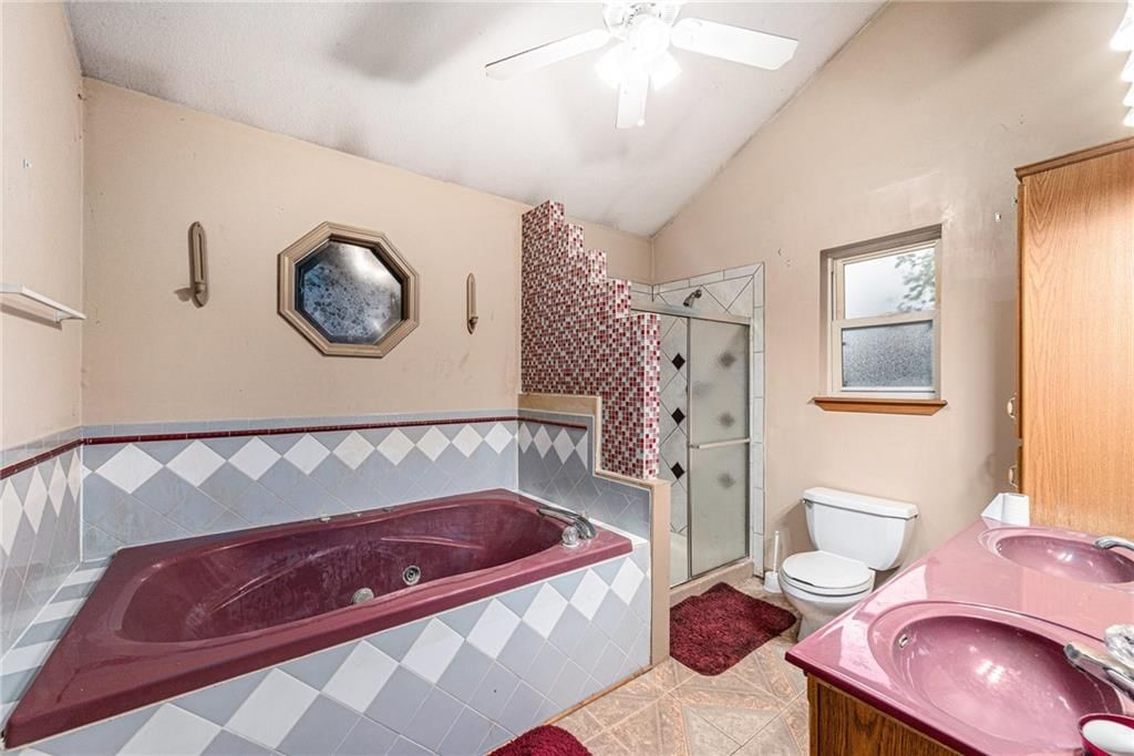 430 N Main Street — photo 14