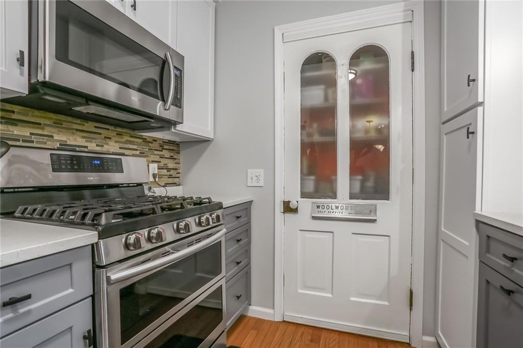 4732 England Street — photo 8