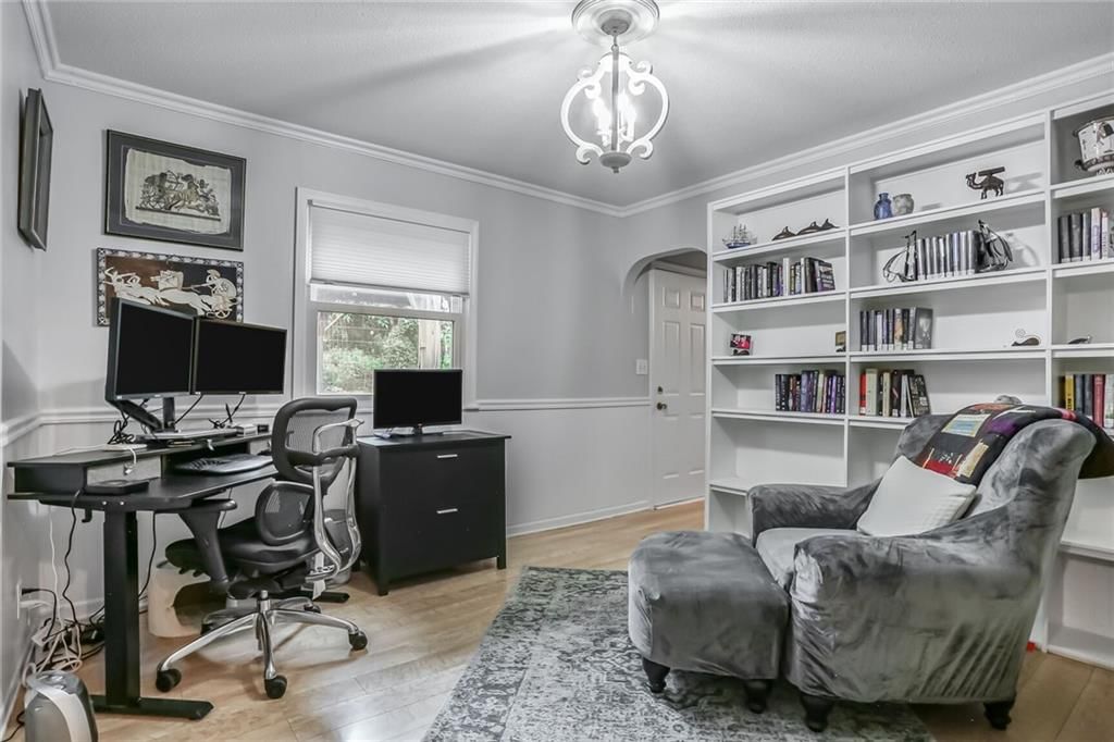 4732 England Street — photo 10