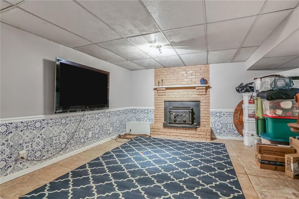 4732 England Street — photo 17