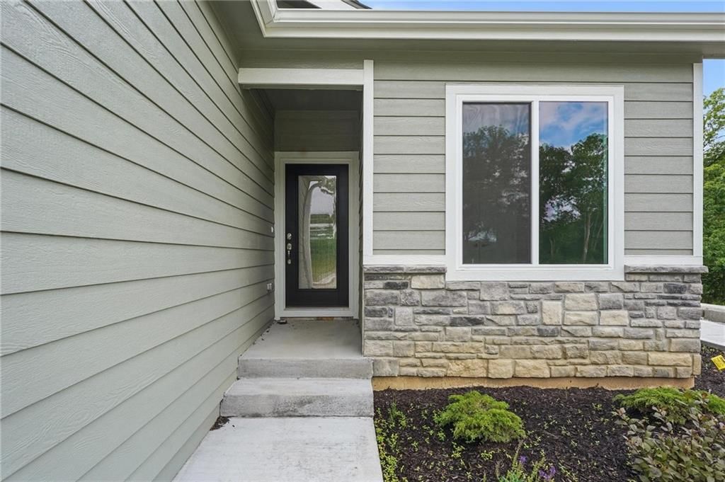 781 Highland Drive — photo 5