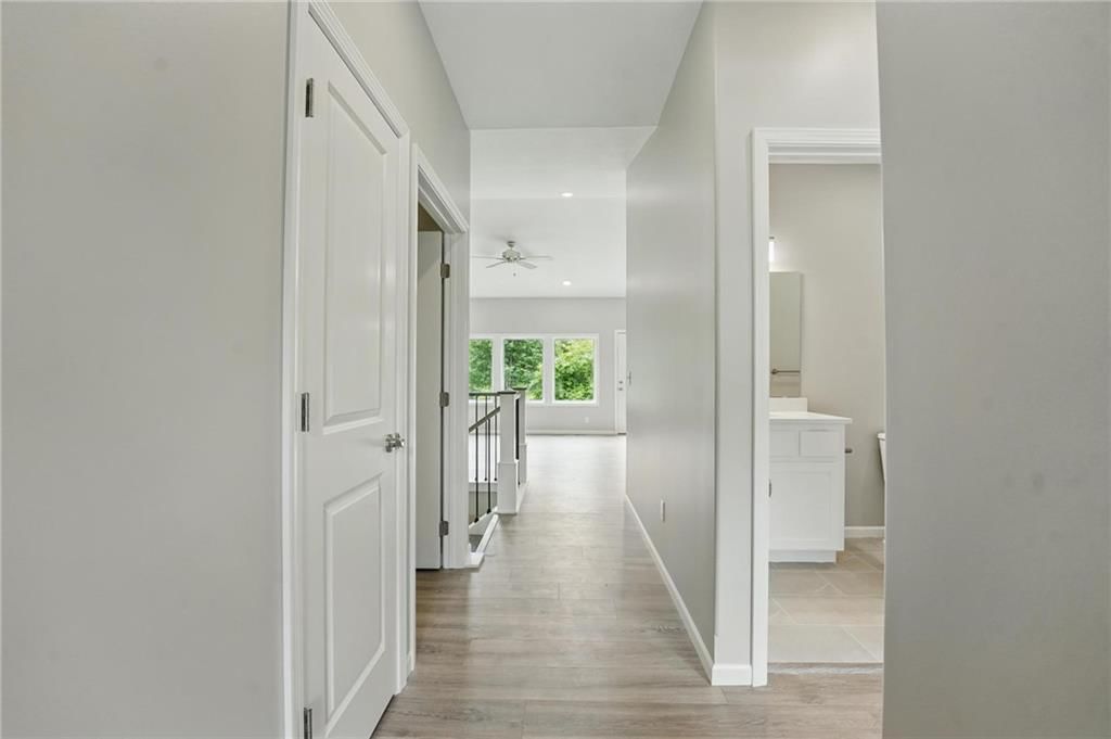 781 Highland Drive — photo 7