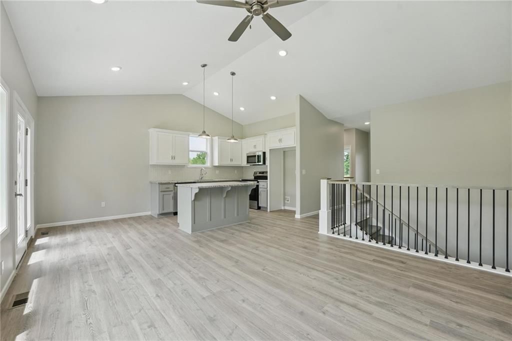 781 Highland Drive — photo 10