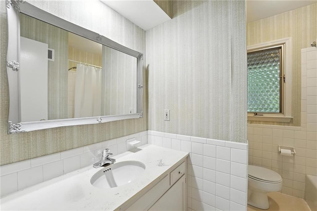 Photo 42 of 49 - 6905 NW Birch Lane