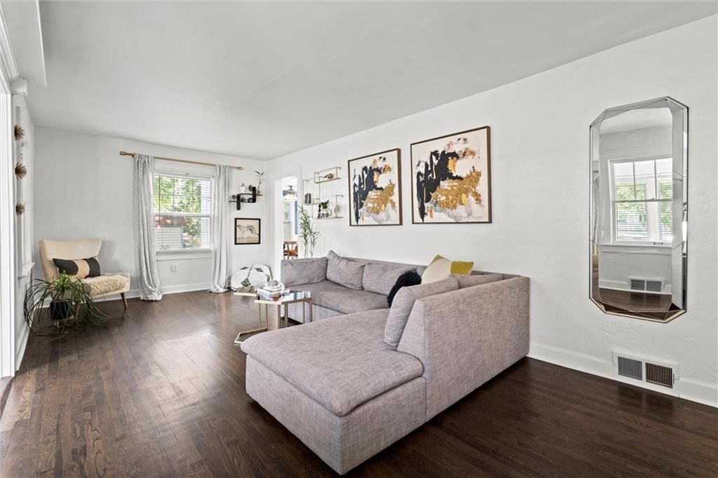 5618 Reeds Road — photo 9