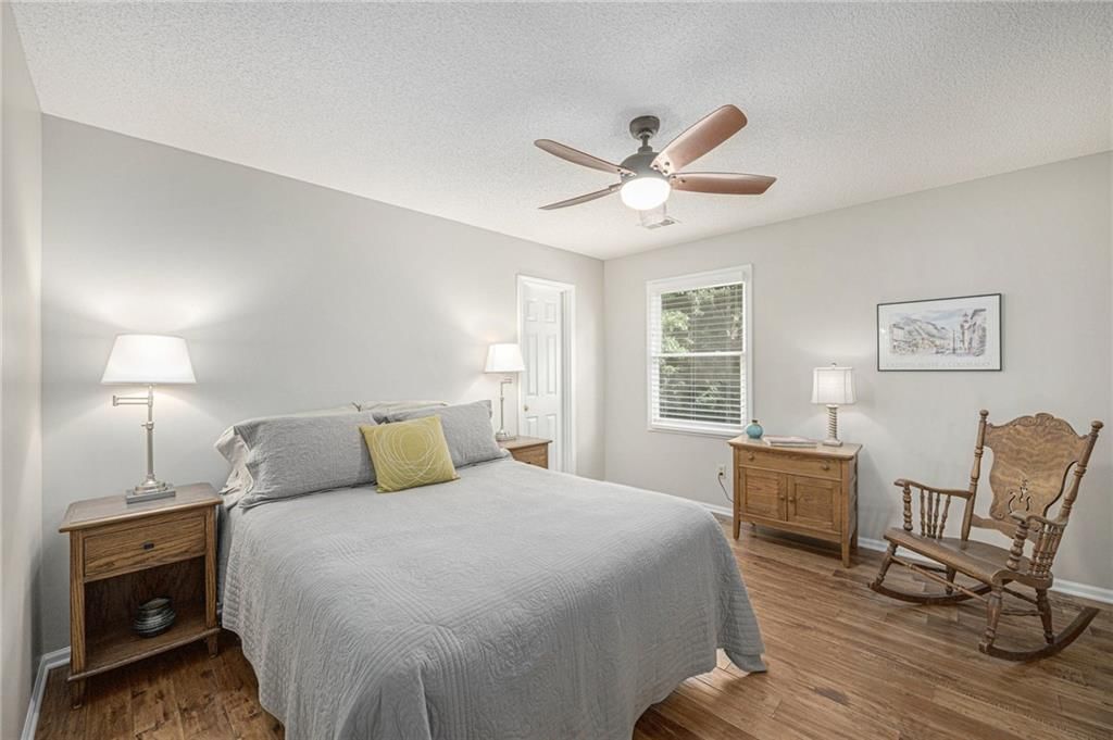 11916 W 132nd Street — photo 36