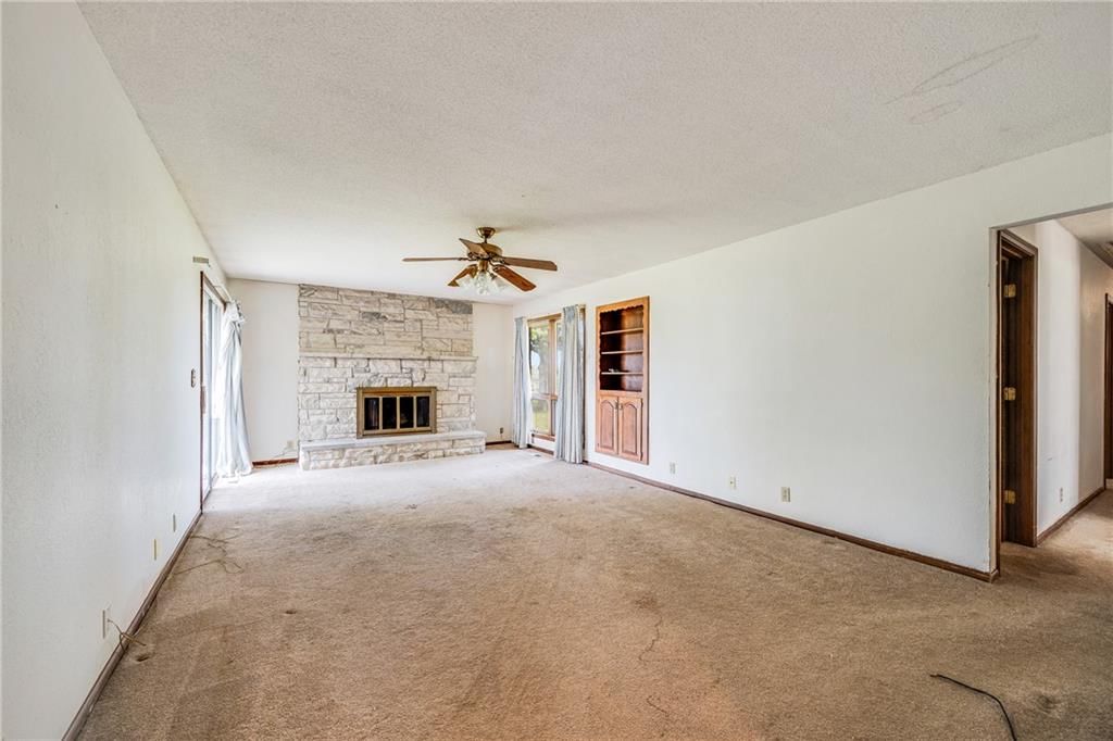 630 NW OO Highway — photo 3