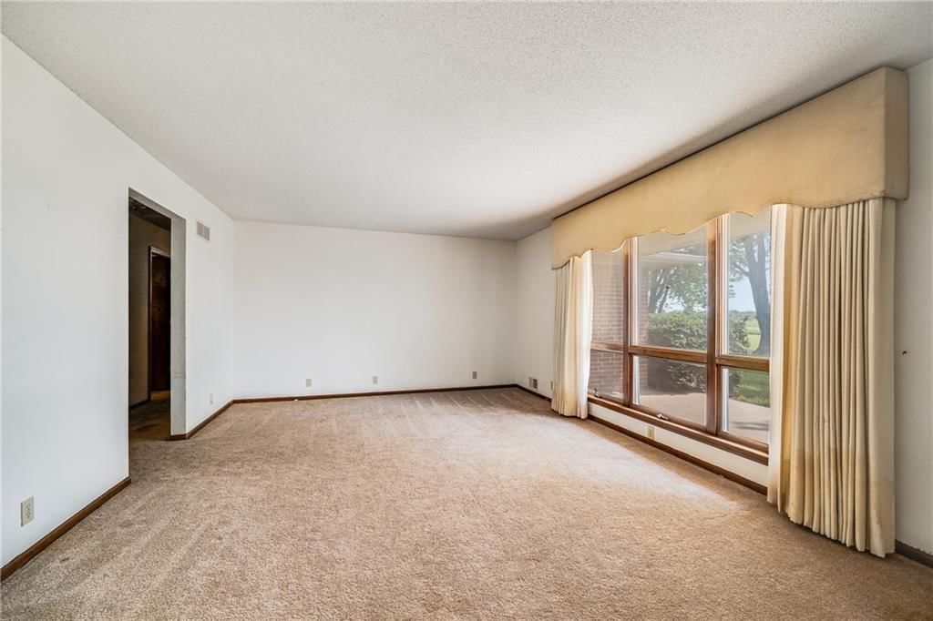 630 NW OO Highway — photo 4
