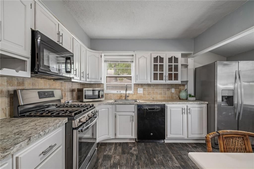 604 NE Ash Street NE — photo 20