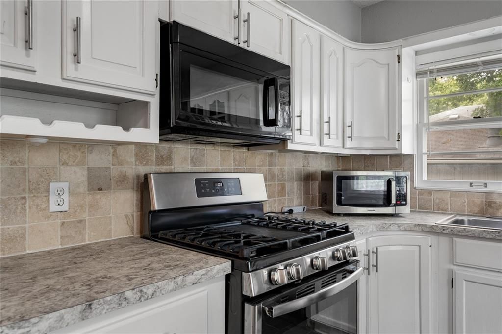 604 NE Ash Street NE — photo 21