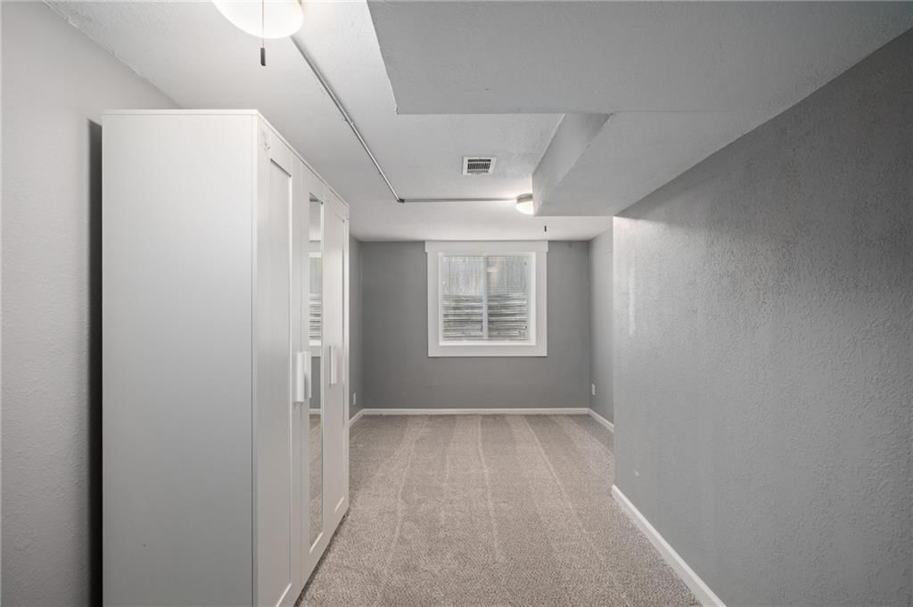 604 NE Ash Street NE — photo 39