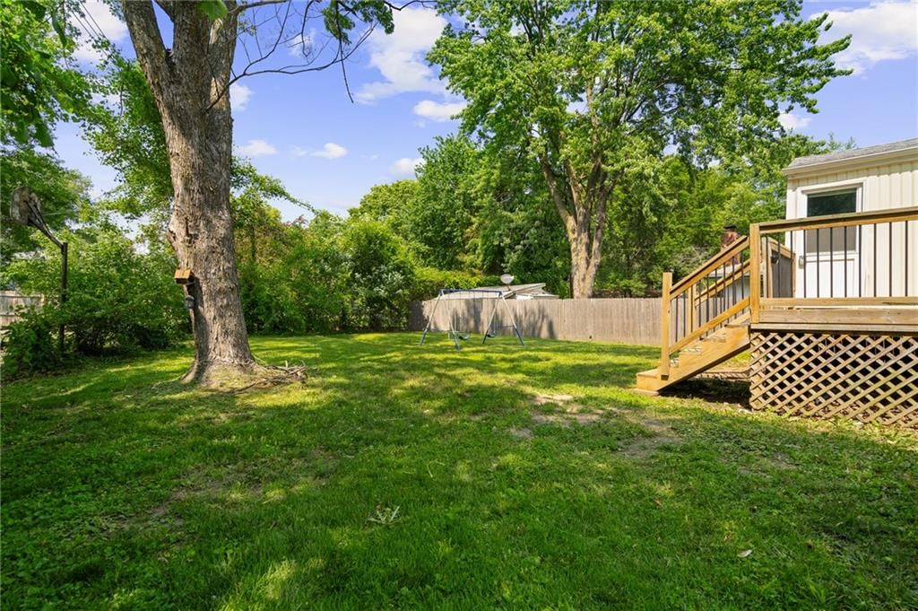 604 NE Ash Street NE — photo 49