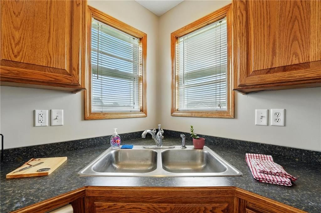 614 SW Tisha Lane — photo 11