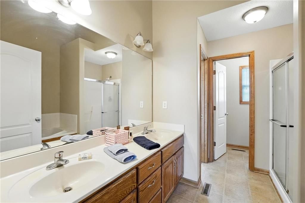 614 SW Tisha Lane — photo 15