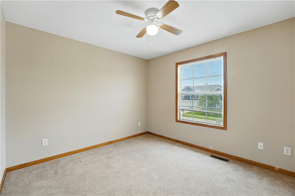 614 SW Tisha Lane — photo 18