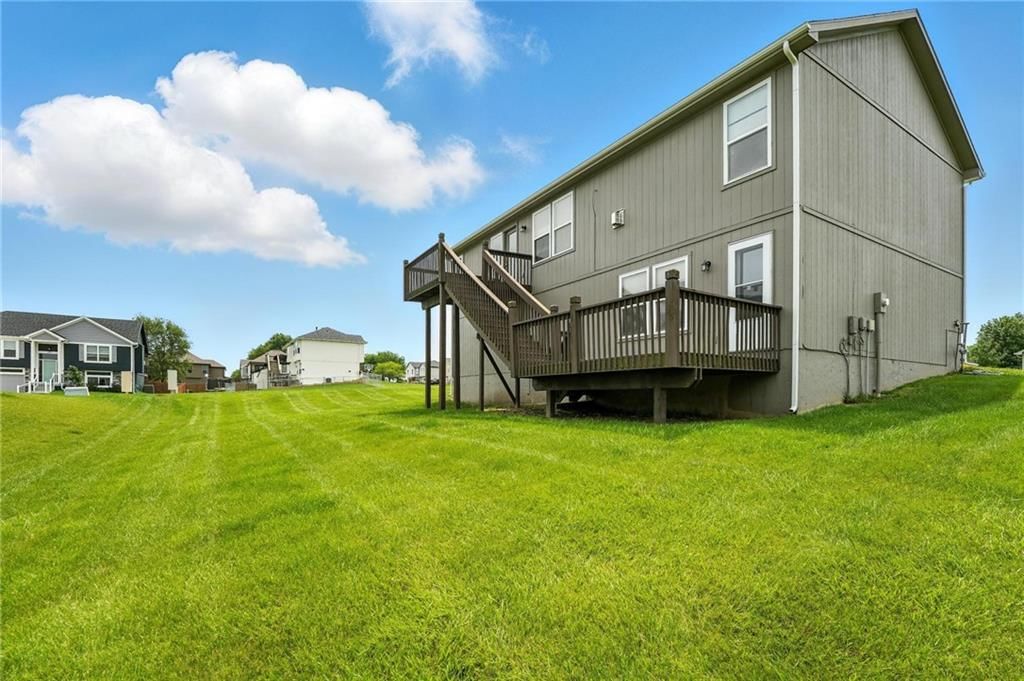 614 SW Tisha Lane — photo 30