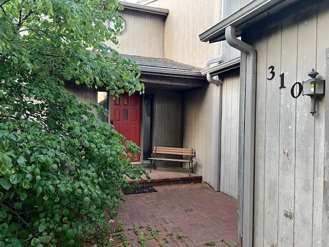310 S 14th Street — photo 2