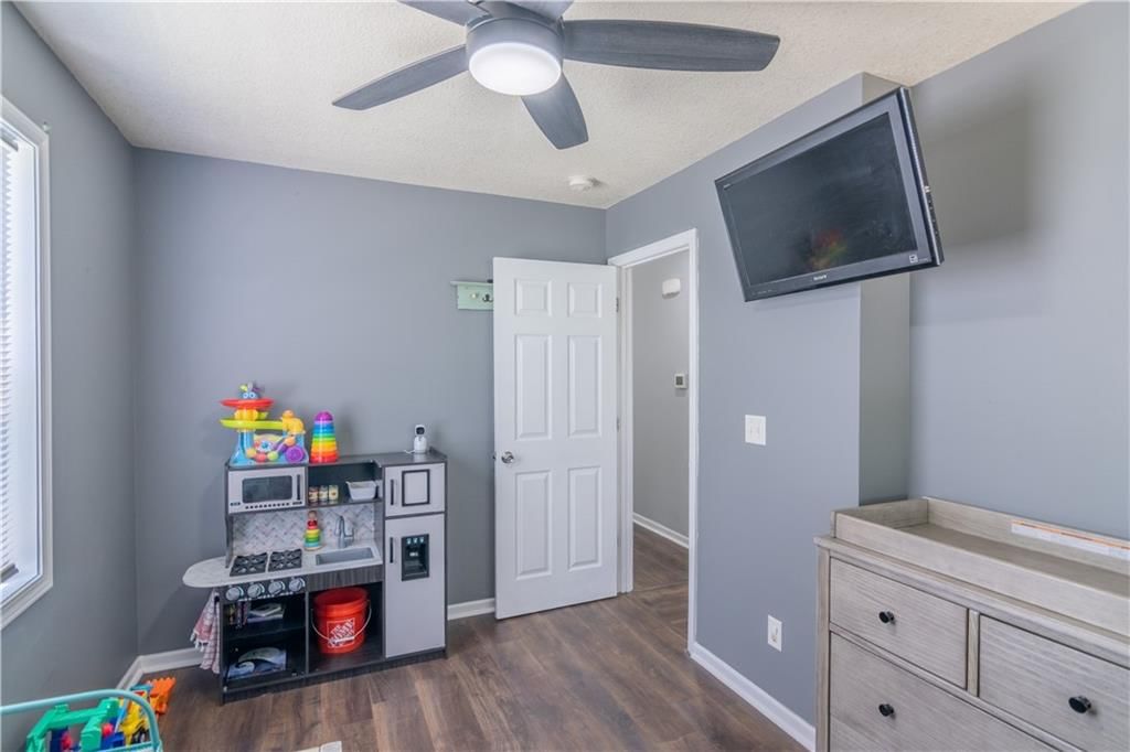 4734 VISTA Street — photo 12