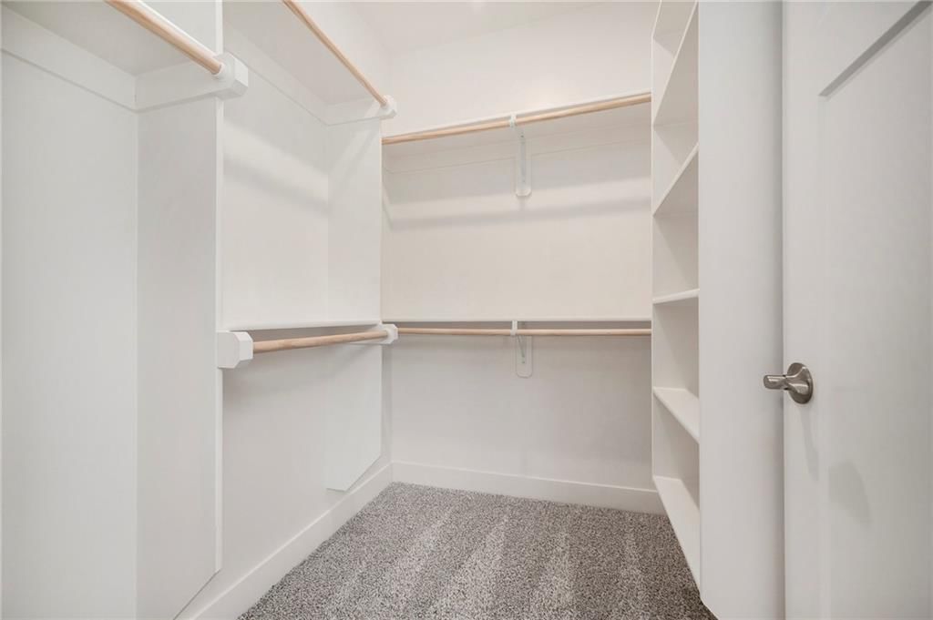 523 Hawthorne Street — photo 13